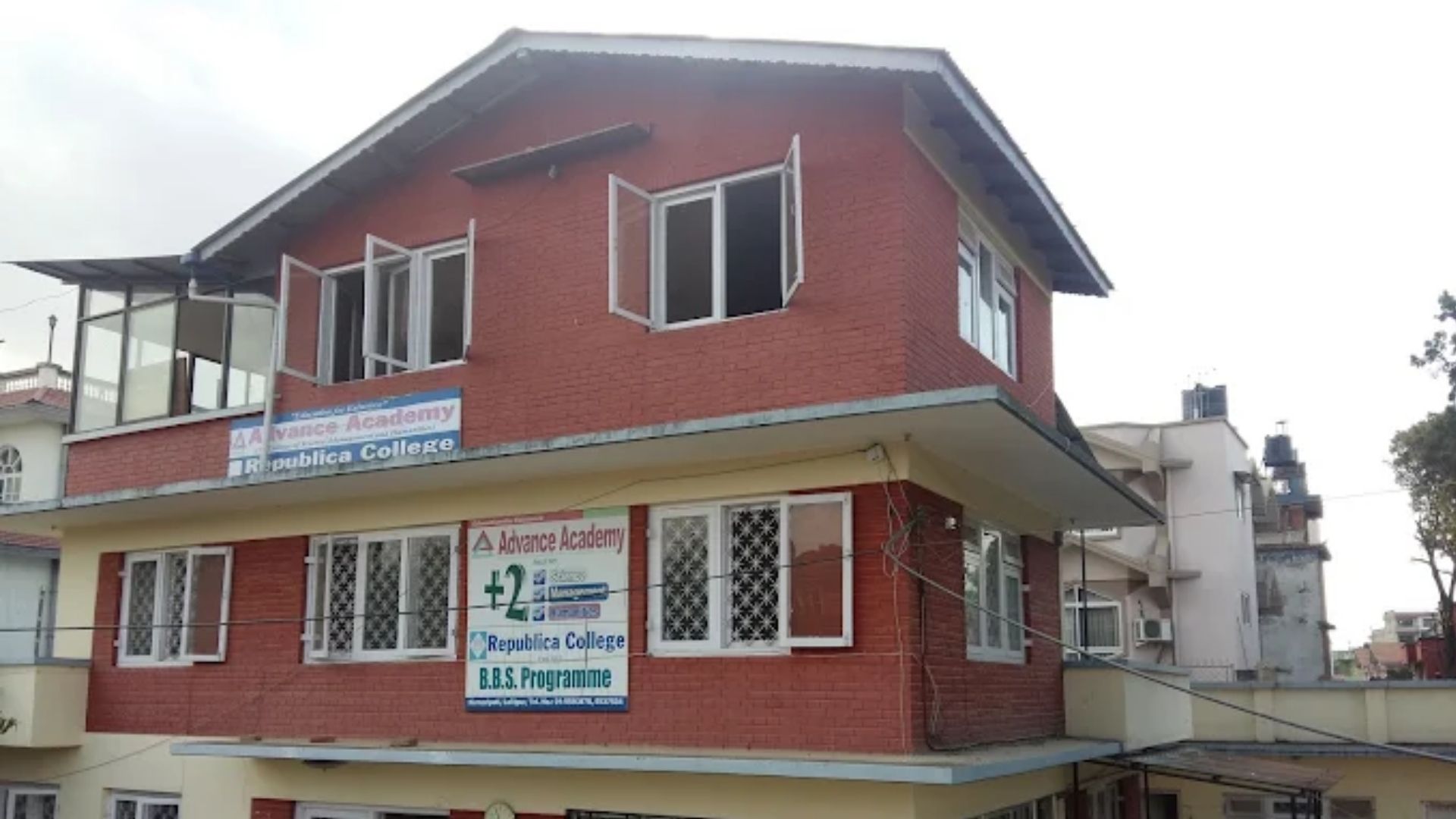 Republica College campus